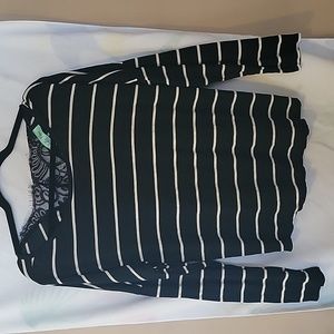 Black and white striped lightweight long sleeve top